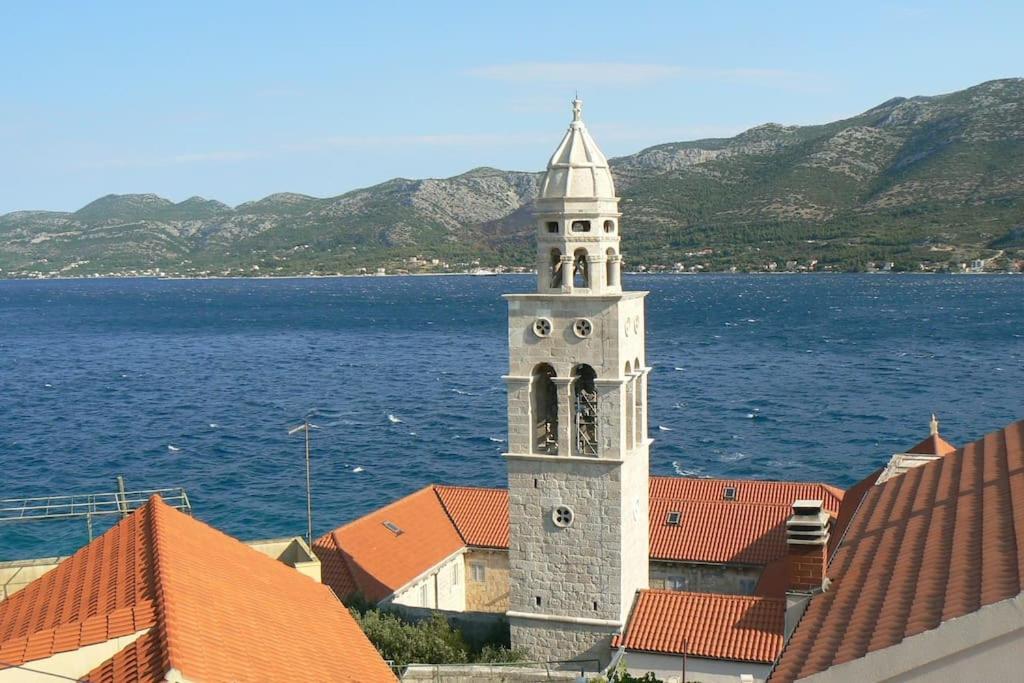 Smiley Apartment With A Million Dollar View Korcula Town Bagian luar foto