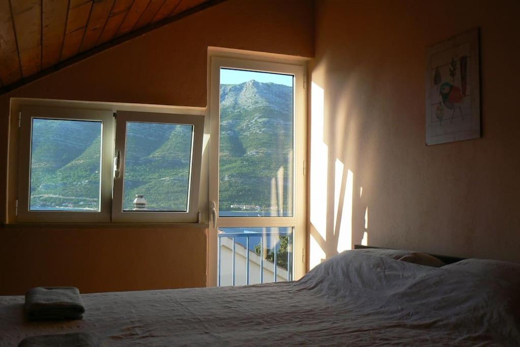Smiley Apartment With A Million Dollar View Korcula Town Bagian luar foto