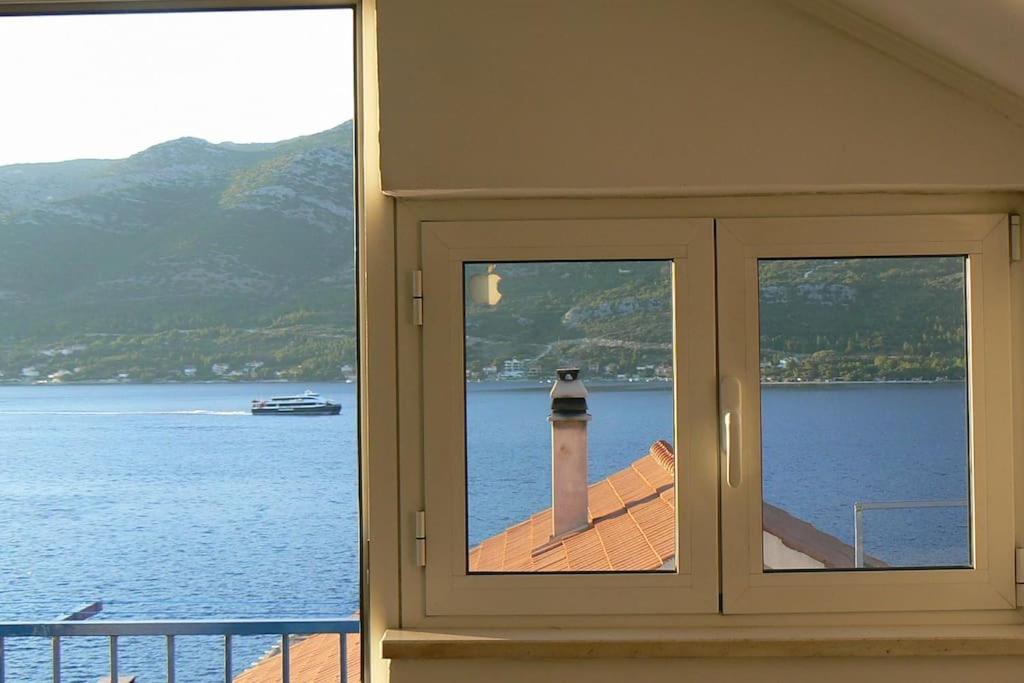 Smiley Apartment With A Million Dollar View Korcula Town Bagian luar foto